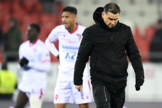 Didier Tholot et le FC Sion s'apprêtent à vivre un mois charnière dans l'optique du maintien.